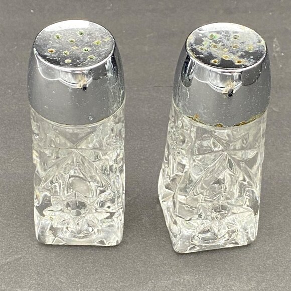 Vintage Crystal Salt‎ & Pepper Shakers With Chrome Tops Starburst Pattern MCM - Picture 11 of 14